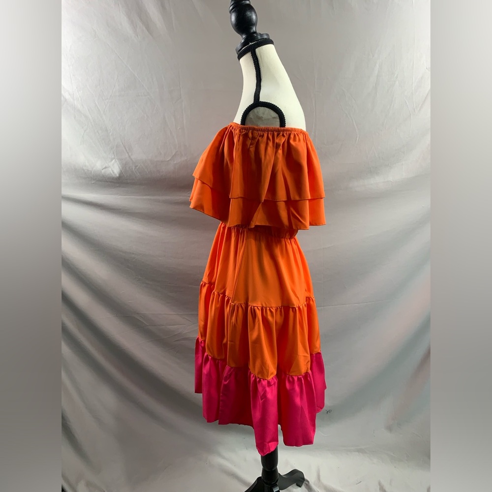 Off Shoulder Ruffle Dress - Picture 9 of 10